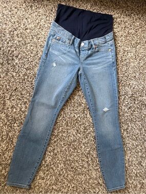 Maternity Gap Light Wash Blue Jeans with Stretch Panel
